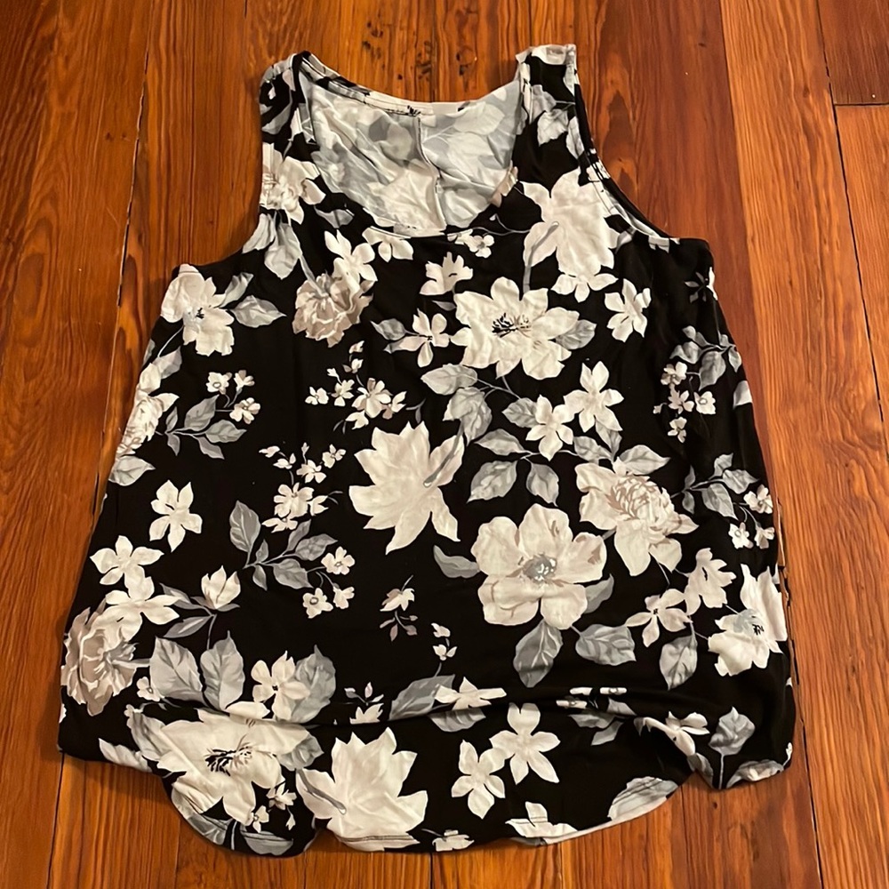 Old Navy Luxe Floral Tank Top